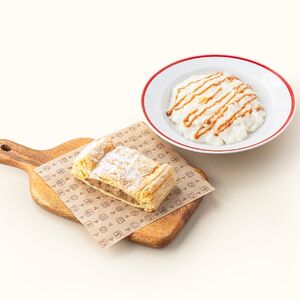 Завтрак с кашей и штруделем