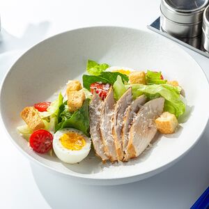 Цезарь с цыплёнком