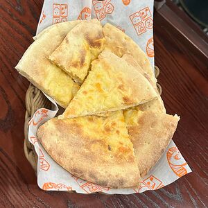 Фокачча с сыром пармезан