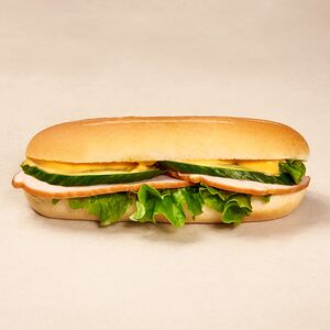 Панини с соусом гриль и пастромой