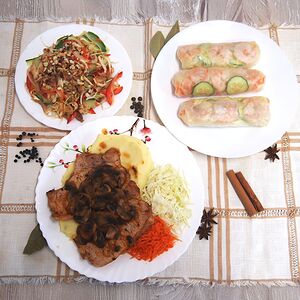 Салат Сайгон, Гой Том ,Отбивная из свинины с гарниром