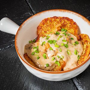 Драники с грибным соусом