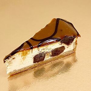 Карамельно-шоколадный брауни