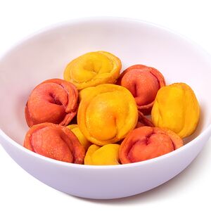 10 жареных пельменей с курицей и сыром