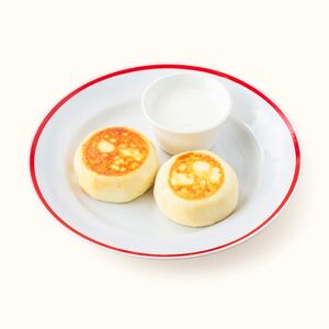 Сырники со сметаной