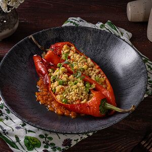 Перец Рамиро с кускусом и овощами