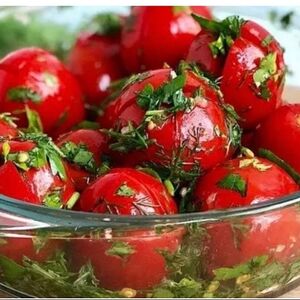 Помидоры начиненные 