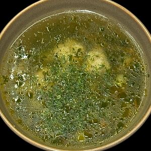 Бульон с курицей и овощами