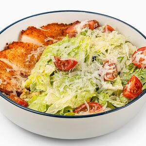Салат с куриным шницелем