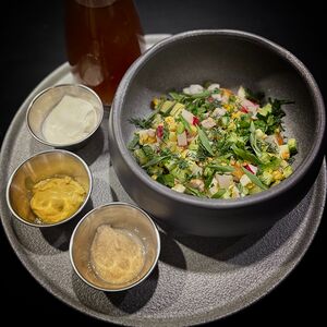 Окрошка на квасе с куриным филе 