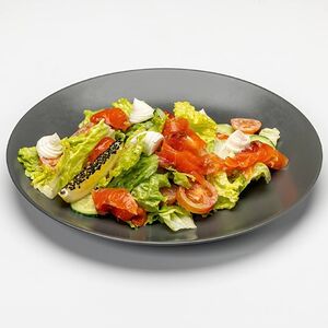 Салмон сарада