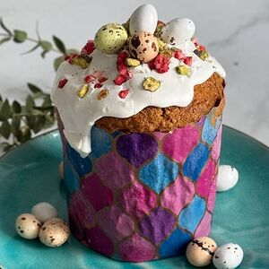 Кулич Пасхальный пряный с яичками (средний)
