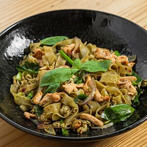 Пад Се У с цыпленком