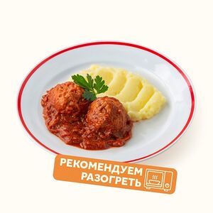 Ёжики в томатном соусе с картофельным пюре