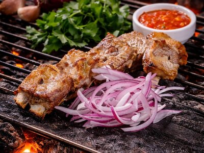 Шашлык из бараньих семечек