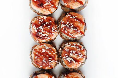 Ролл с креветкой, запеченный в темпуре