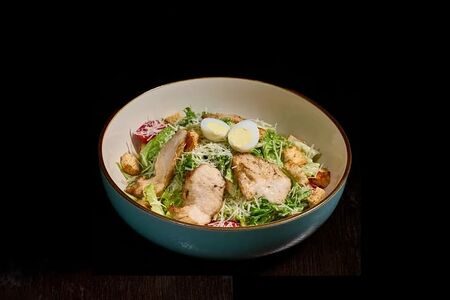 Цезарь с куриным филе
