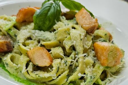 Паста Сальмоне Дель Орто