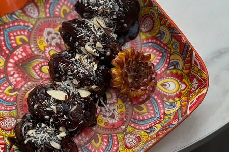 Финики с ореховой пастой без сахара