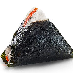 Онигири с лососем