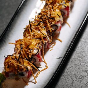 Ролл Эби-Магуро