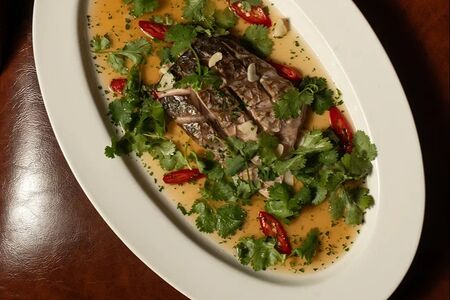 Кефаль в тайском стиле