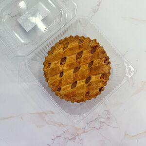 Мини пирог с курагой 