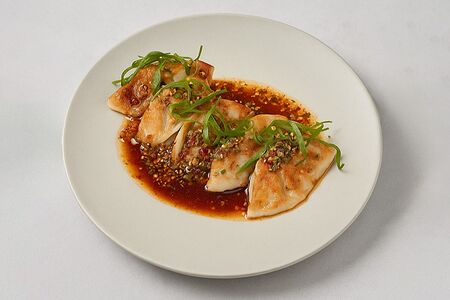 Гедза с лососем