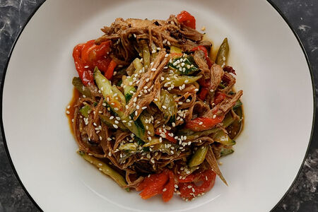 Салат с телятиной в азиатском стиле