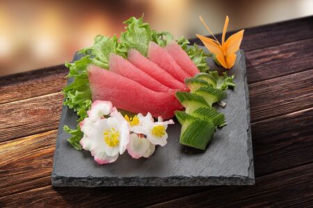 Сашими тунец