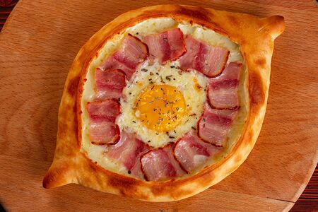 Хачапури с беконом по-аджарски