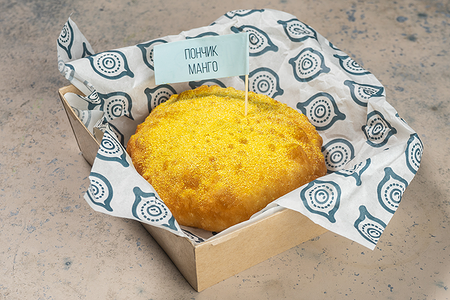 Пончик с манговой начинкой