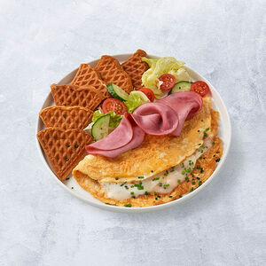 Омлет с говядиной и моцареллой