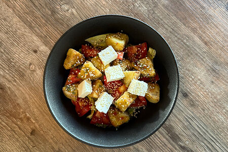 Я - Салат с хрустящими баклажанами