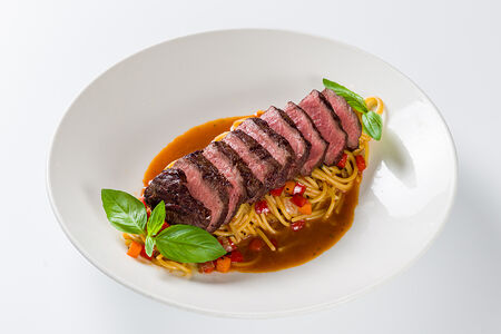 Спагетти со стейком Топ блейд