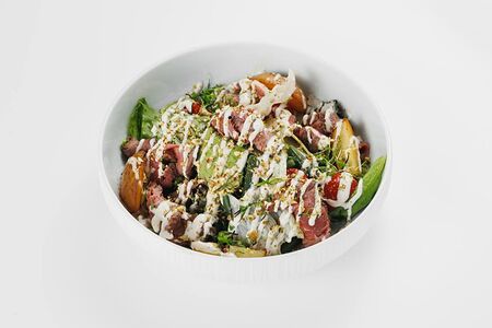 Тёплый салат с ростбифом 