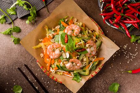 Ном Соай Том