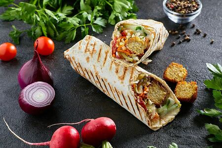 Постная шаурма Терияки с фалафелем