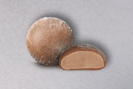 Моти шоколадный