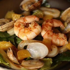 Салат с морепродуктами