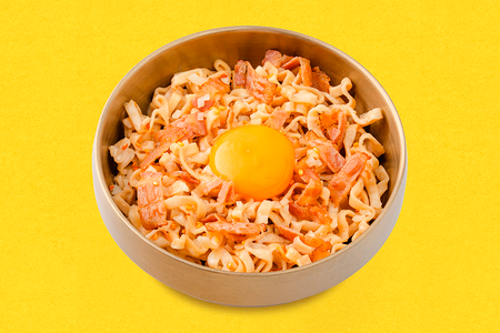 Лапша крем бекон