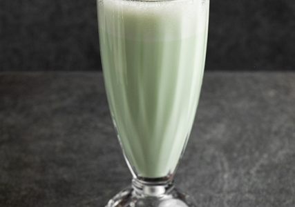 Молочный коктейль фисташковый