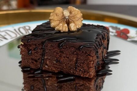 Брауни с грецким орехом