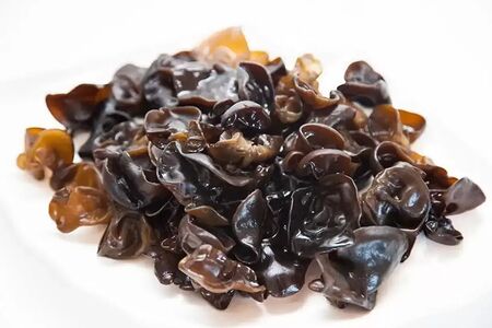 Салат Черные грибы