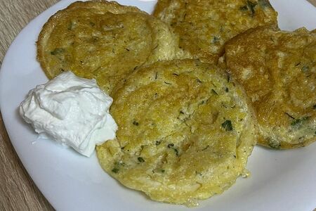 Драники со сметаной