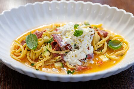 Паста с копченой уткой