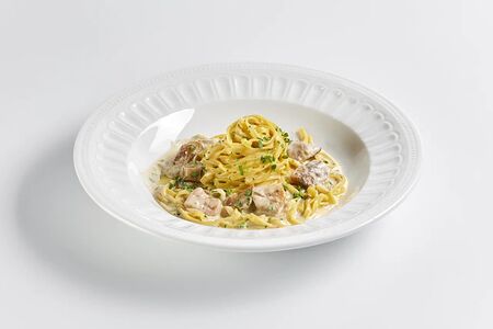 Тальятелле с белыми грибами