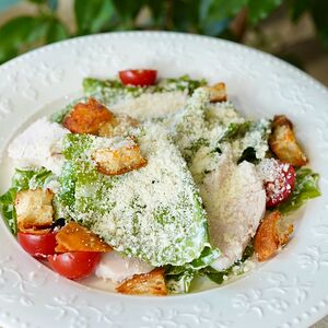 Цезарь с курицей