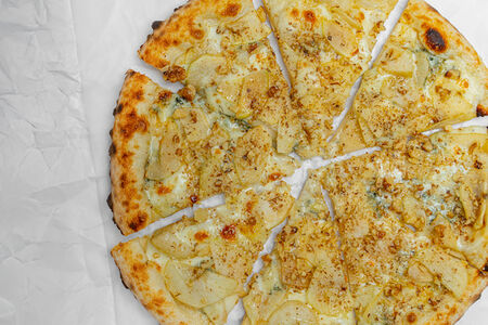 С грушей и дорблю