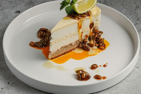 Парфе из тыквы с муссом из белого шоколада и творожного сыра